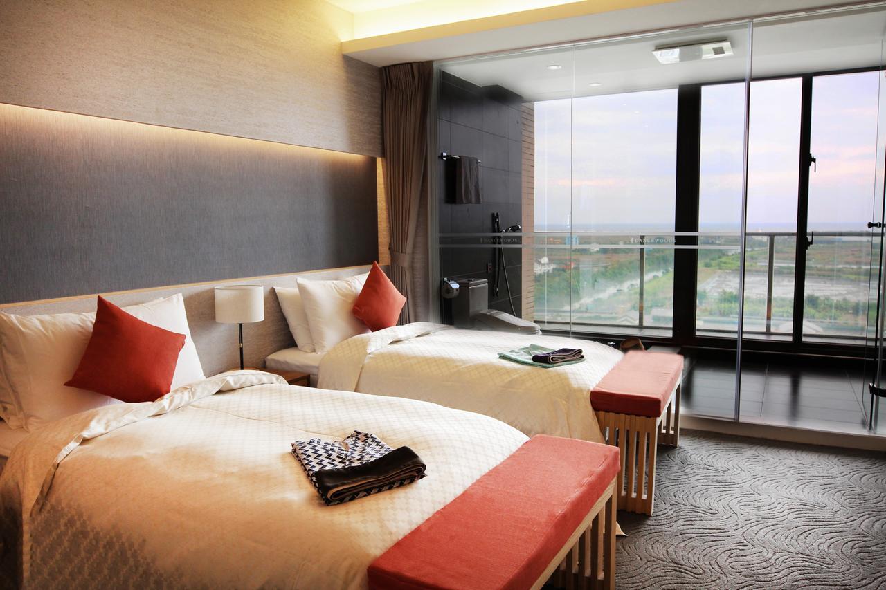 Dancewoods Hotel Уцзе Экстерьер фото